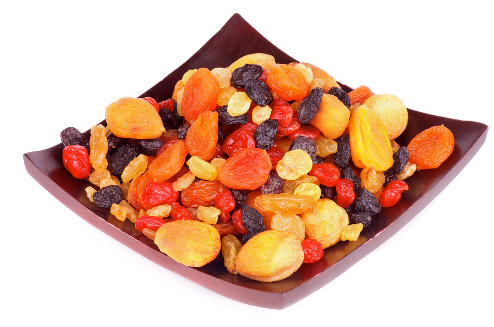 7 Manfaat Buah Kering untuk Kesehatan dan Risikonya: Panduan Lengkap 4 064320100 1545116727 Buah Kering Baik atau Buruk untuk Kesehatan By zhekoss Shutterstock